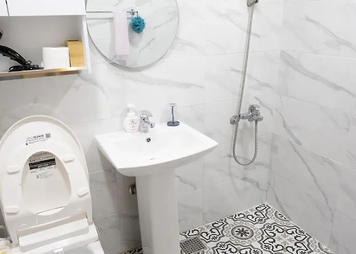 5br Family House, Myeongdong 7 Minutes, Gwanghwamun 10 Minutes, Namsan View, Patio Seul